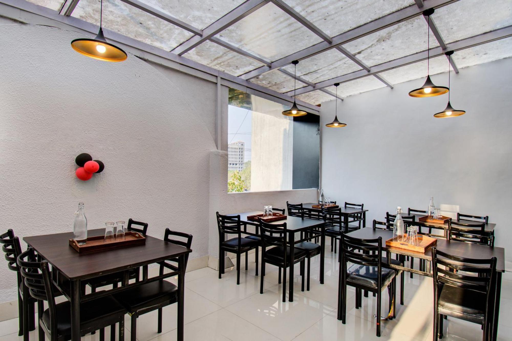 典藏o 30070拉贾达尼酒店 浦那 外观 照片